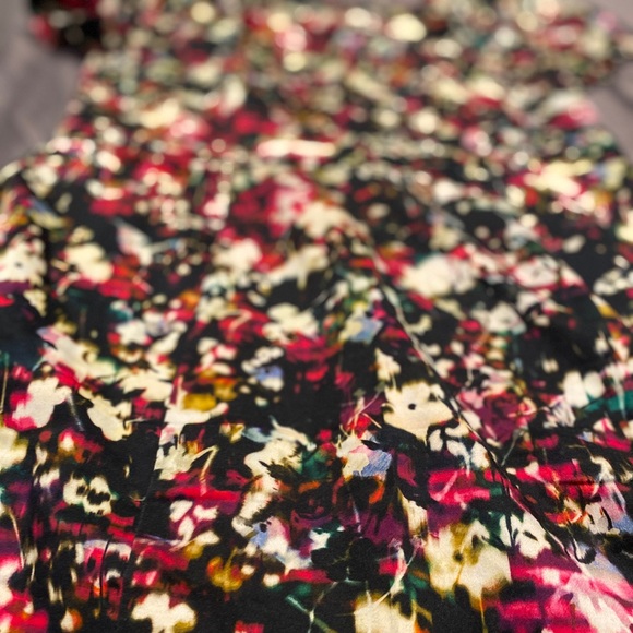 Beautiful Holiday Lights French Connection Dress - Picture 4 of 9